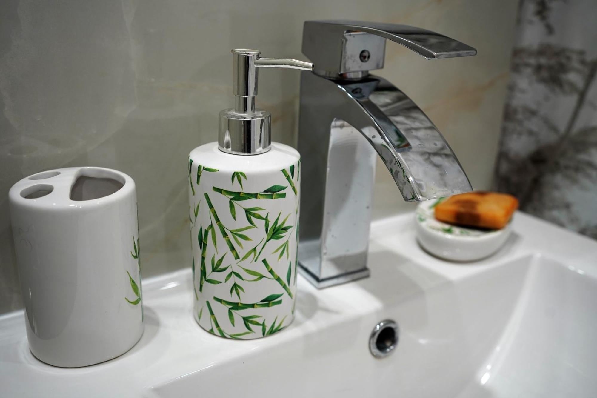 Nice Apartament With Small Tub Варшава Екстериор снимка
