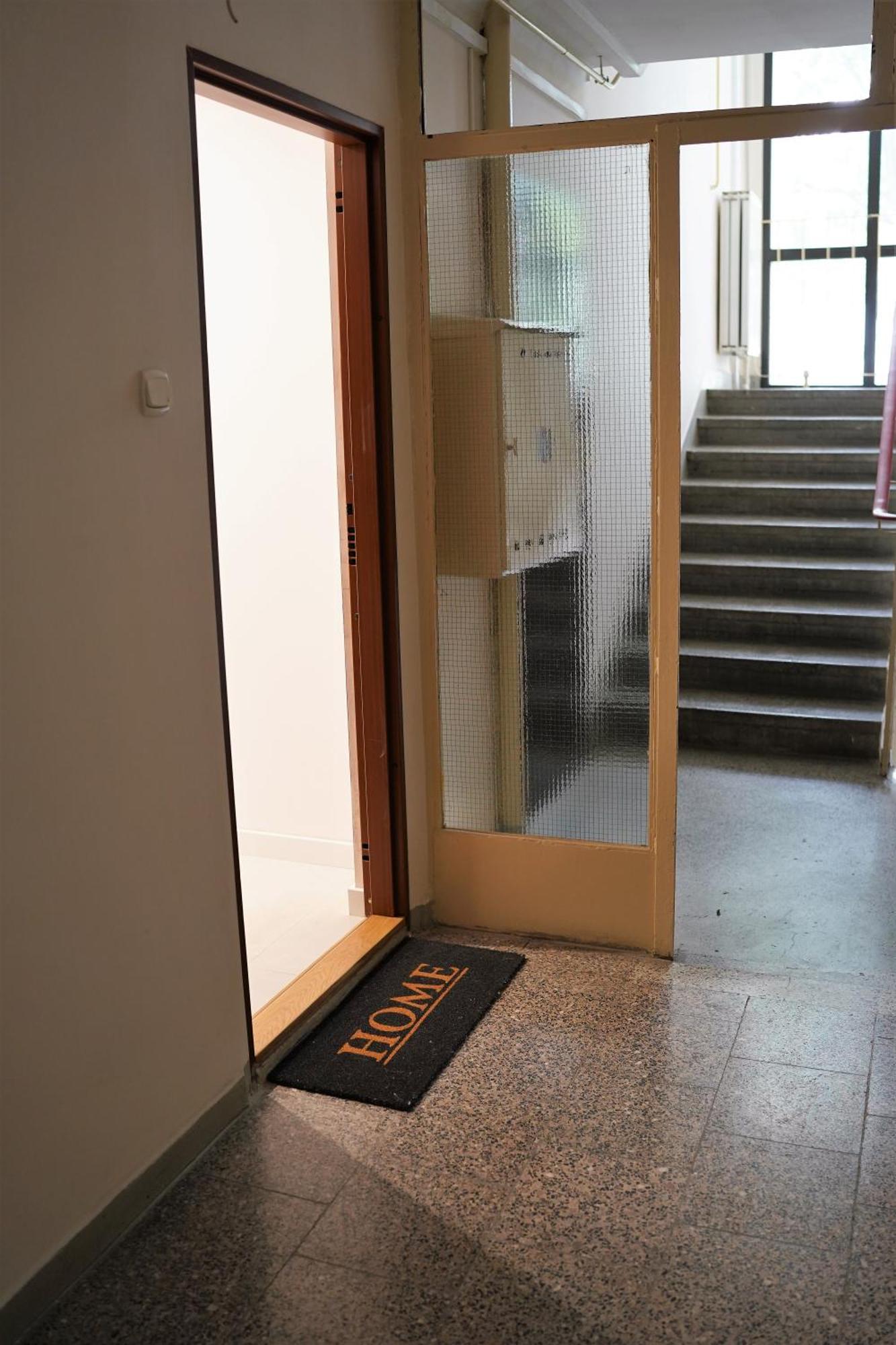 Nice Apartament With Small Tub Варшава Екстериор снимка